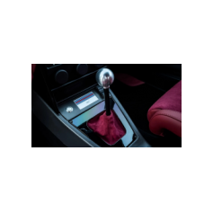 Italiamotorsport Parussini, Codroipo (UD) - Italia - 2 Dicembre 2023 - Servizio fotografico per "Veloce", la #007 in posa