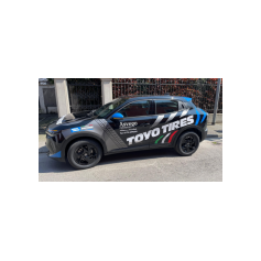 Alfa Romeo Junior Ibrida - Auto di cortesia per i clienti dei dealers italiani Toyo Tires