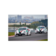 Kevin Ceccon e Luigi Ferrara - WTCR 2018 - Suzuka International Racing Course (JPN)
